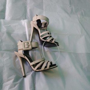 Roger Vivier sandals 6.5 new